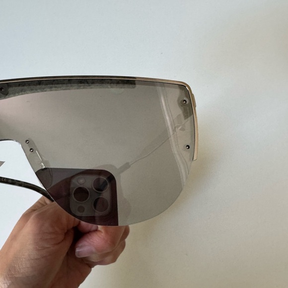 Alexander McQueen Oversize Mask Sunglasses AM04574-004 Silver Grey 99mm-1-145